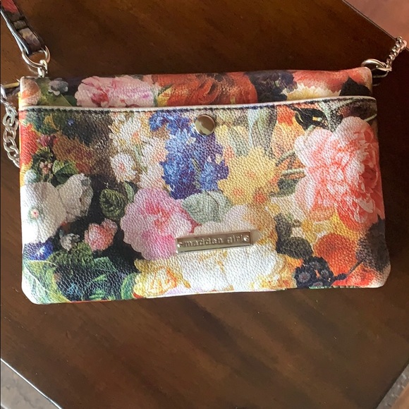 madden girl floral purse